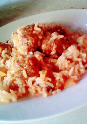 Una foto de Albóndigas con arroz 😋