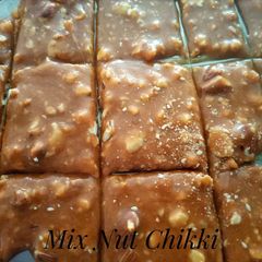 A picture of Mix nuts Chikki.