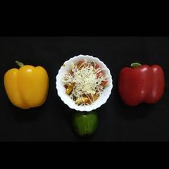 A picture of Paneer jalfrezi.