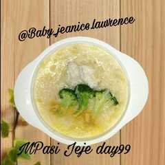 A picture of MPasi 9m+ Misua+bawal+brokoli.