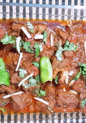 A picture of Mutton Karahi.