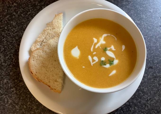 Recipe of Award-winning Butternut squash soup