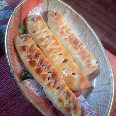 Caterpillar bread A picture of Caterpillar bread.