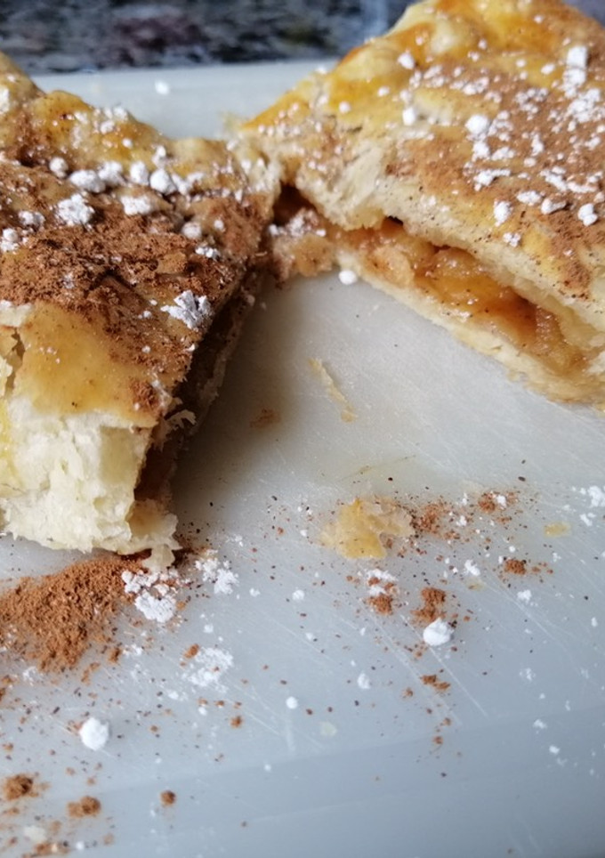 Una foto de Strudel de manzana