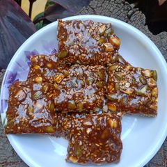 Pumpkin seeds chikki A picture of Pumpkin seeds chikki.