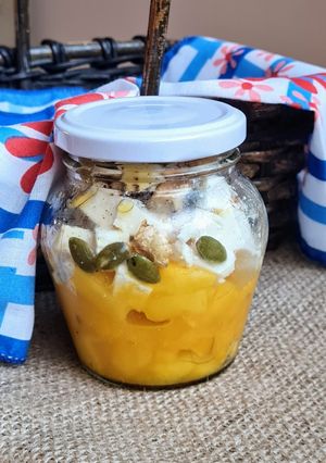 Una foto de Postrecito saludable de mango y ricotta 🥭adondequiera que vayas, en frasco o táper 🥭low carb 🥭