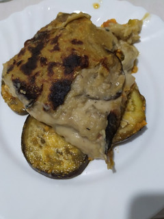 Una foto de Moussaka vegana