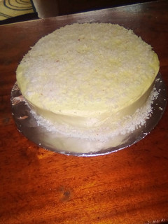 A picture of Lemon coconut cake.