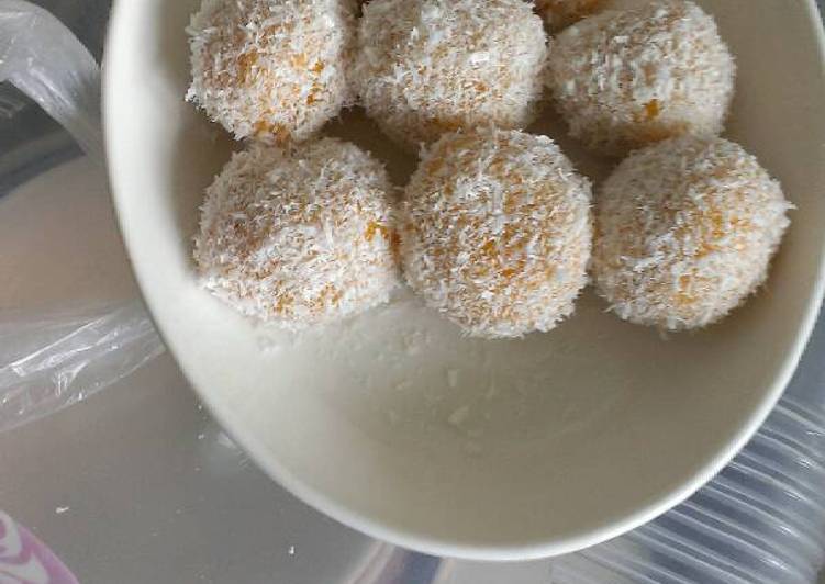 Langkah Mudah untuk Menyiapkan Klepon mangga, Enak Banget