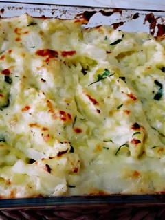 Una foto de Gratén de patatas con queso manchego