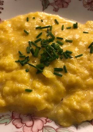 Foto resep Scrambled Egg (soft, fluffy & tidak oily + super easy!)