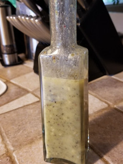 A picture of Tangy vinaigrette.