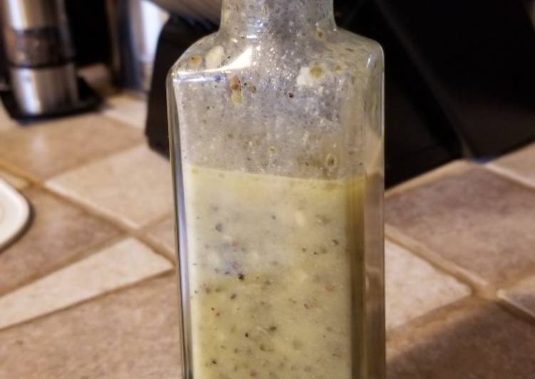 Steps to Prepare Tangy vinaigrette in 27 Minutes for Young Wife