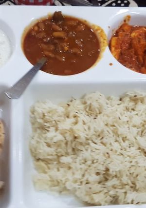 A picture of Rajma and paneer masala.