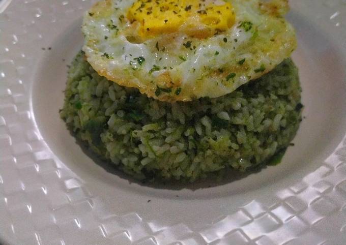 Nasi Goreng Hijau