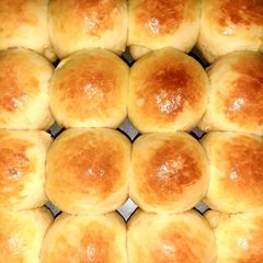 Milk small buns😊 A picture of Milk small buns😊.