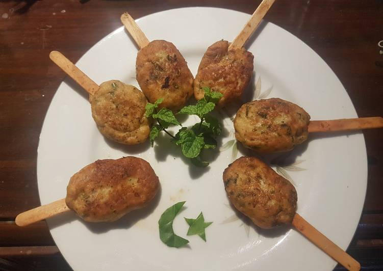 Chicken haramasala popsicles