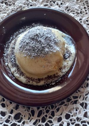 Gőzgombóc vaníliás öntettel #marcius2026 recept fotója