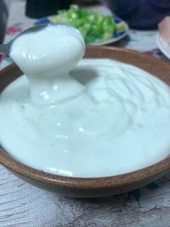 صورة لوصفة مايونيز شغل بيت بدون بيض 🍶