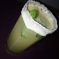 A picture of Pineapple/cucumber/ginger juice.