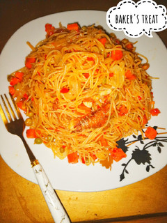 Stir fry spaghetti ainihin hoton girkin