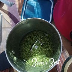 A picture of Curry Leaves Powder.