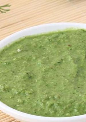A picture of Pear's Relish / chutney.