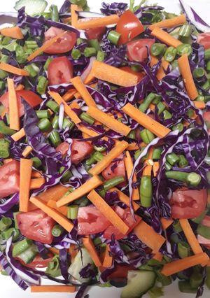 A picture of Quick spring salad.