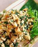 Đậu phụ xào ngải cứu
