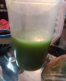 Agua Fresca de Pepino y Perejil pa' la presión