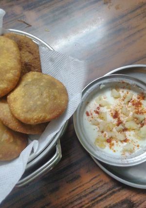 मटकीची कचोरी रेसिपी चे मुख्य फोटो 