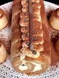 Rocambole de Biscoito Champanhe com creme de mascarpone e leite condensado