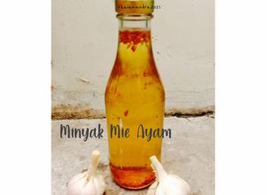 Foto resep Minyak Mie Ayam (Kulit Ayam)
