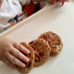 Μίνι pancakes φράουλα-μπανάνα για παιδάκια