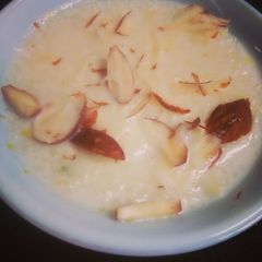 A picture of Almond kheer.