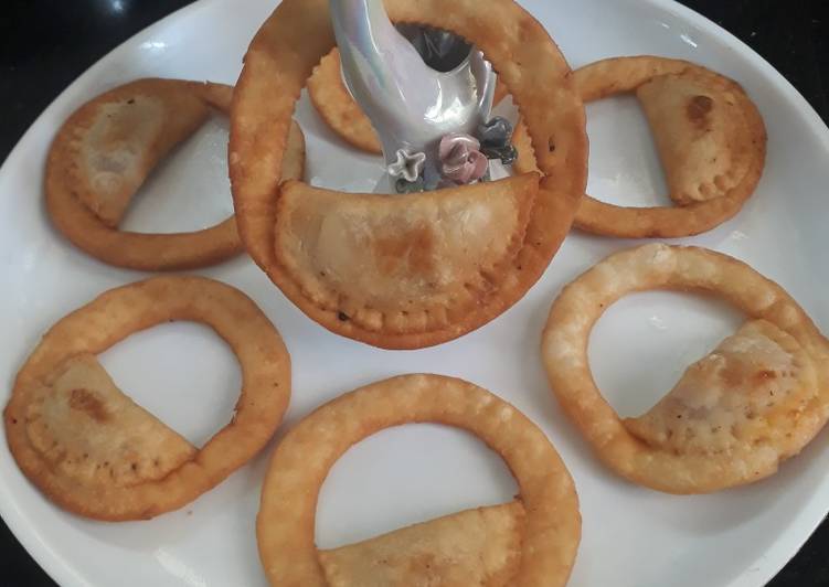 Simple Way to Prepare Quick Cheesy Ring Packets