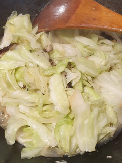 清炒高麗菜 的食譜成品照片