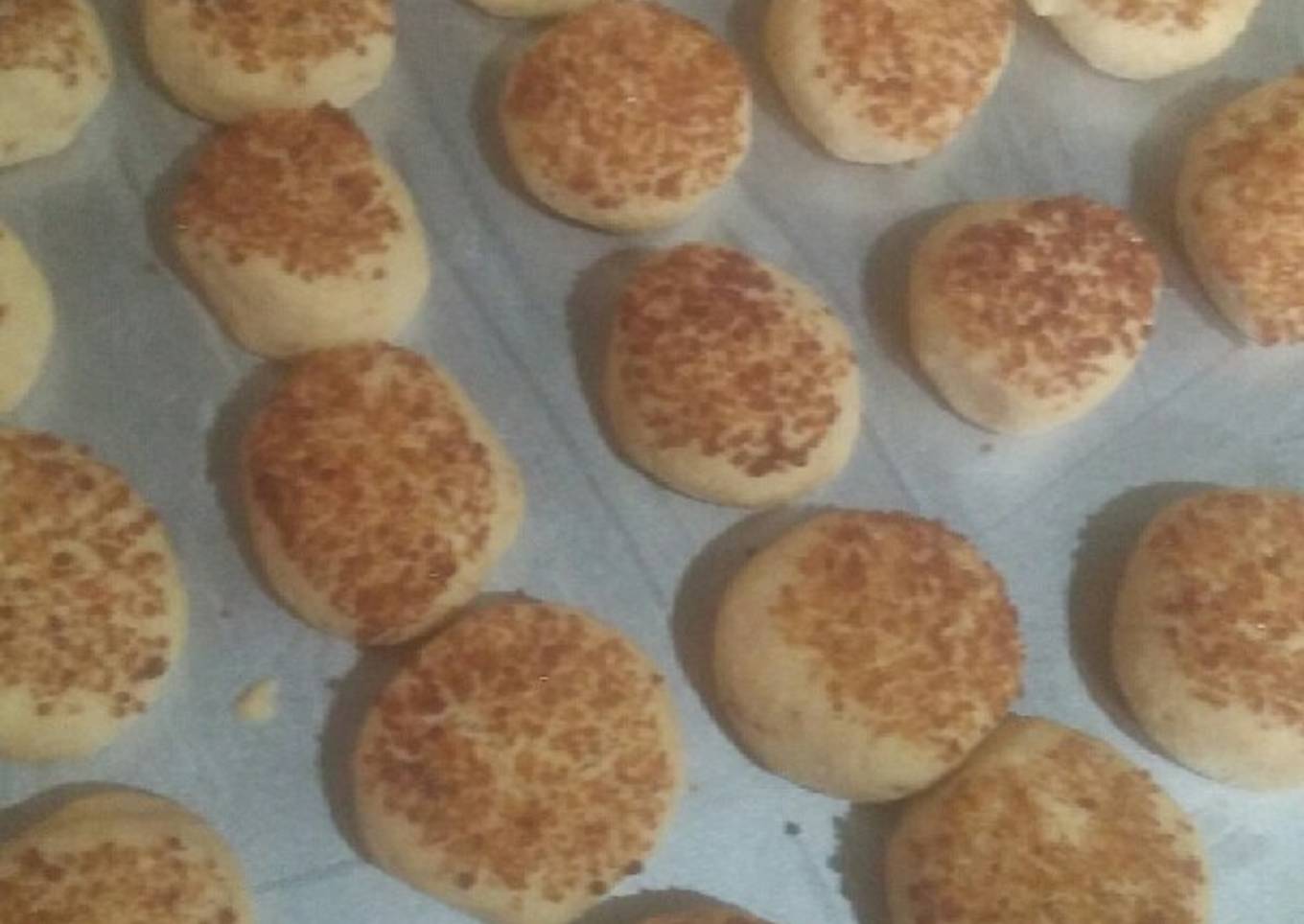 Kue Kacang (a.k.a bimoli)