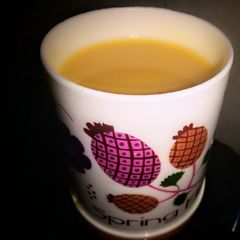 A picture of Mango juice.