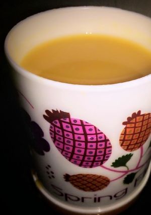 A picture of Mango juice.
