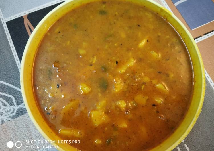 Steps to Make Perfect Jeera aloo gravy