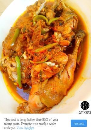 A picture of Chicken Pepper soup.