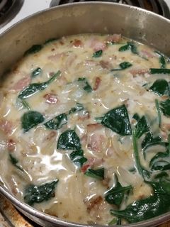 A picture of Quick and Easy Zuppa Toscana.
