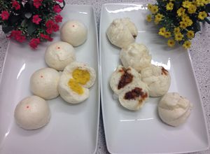 Hình của món Bánh bao Điểm sấm ( Dim sum).