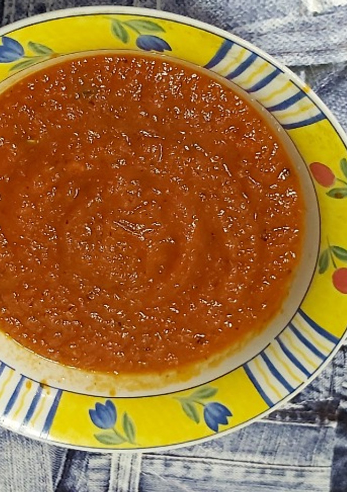 Una foto de Salsa de tomate casera rápida