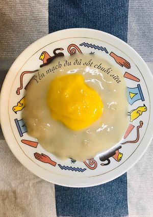 Hình của món Ăn dặm ăn nhẹ: pudding yến mạch đu đủ sốt chuối sữa.