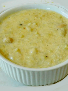 சக்கரை வள்ளி கிழங்கு சக்கரை பொங்கல்(Sakkarai Valli Kizgahu Sakkarai Pongal Recipe in Tamil) செய்முறை முக்கிய புகைப்படம்