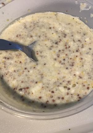 Une photo de Sauce salade au fromage blanc,ricotta,huile d avocat et moutarde à l ancienne