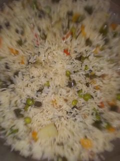 வெஜ் புலாவ் (Veg pulao recipe in tamil) செய்முறை முக்கிய புகைப்படம்