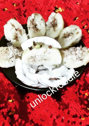 A picture of Steamed Sooji Manda.